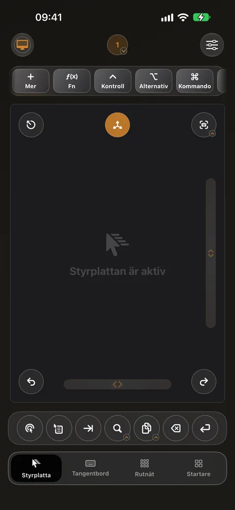 Styrplatteskärmen i Control My Mac på iPhone, med specialtangenter överst och snabbknappar nederst